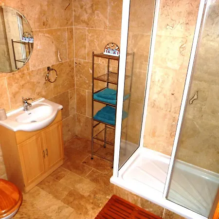 Carr View Hall Apt 4 Grade Ii Listed Apartman